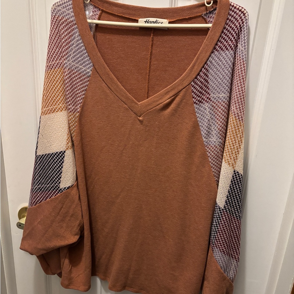 Haptics Multicolor V-Neck 3/4 length light weight sweater